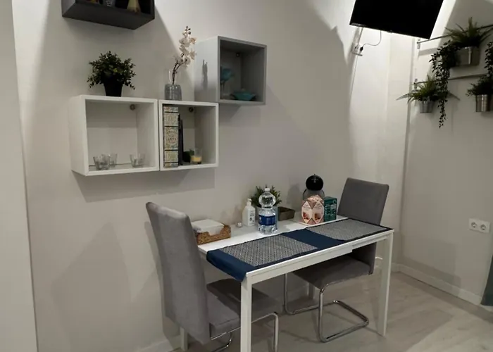 La Joya De La Caleta. A 60 Mts Playa. Apartamento *