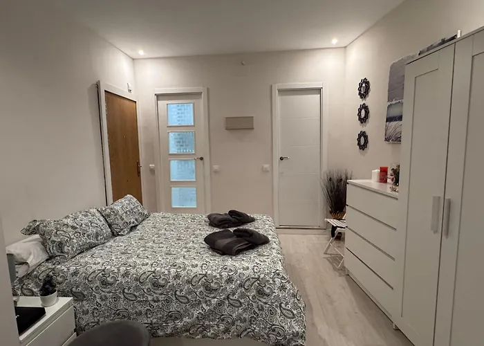 La Joya De La Caleta. A 60 Mts Playa. Apartamento *