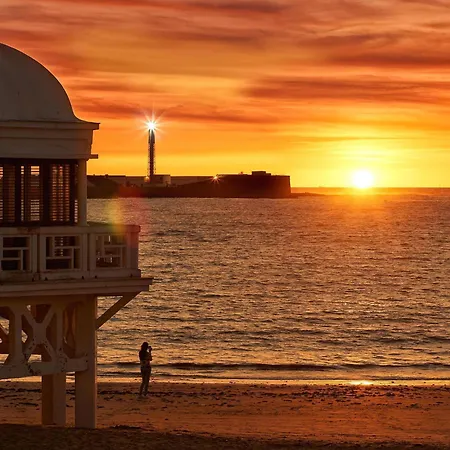 La Joya De La Caleta. A 60 Mts Playa. Cádiz